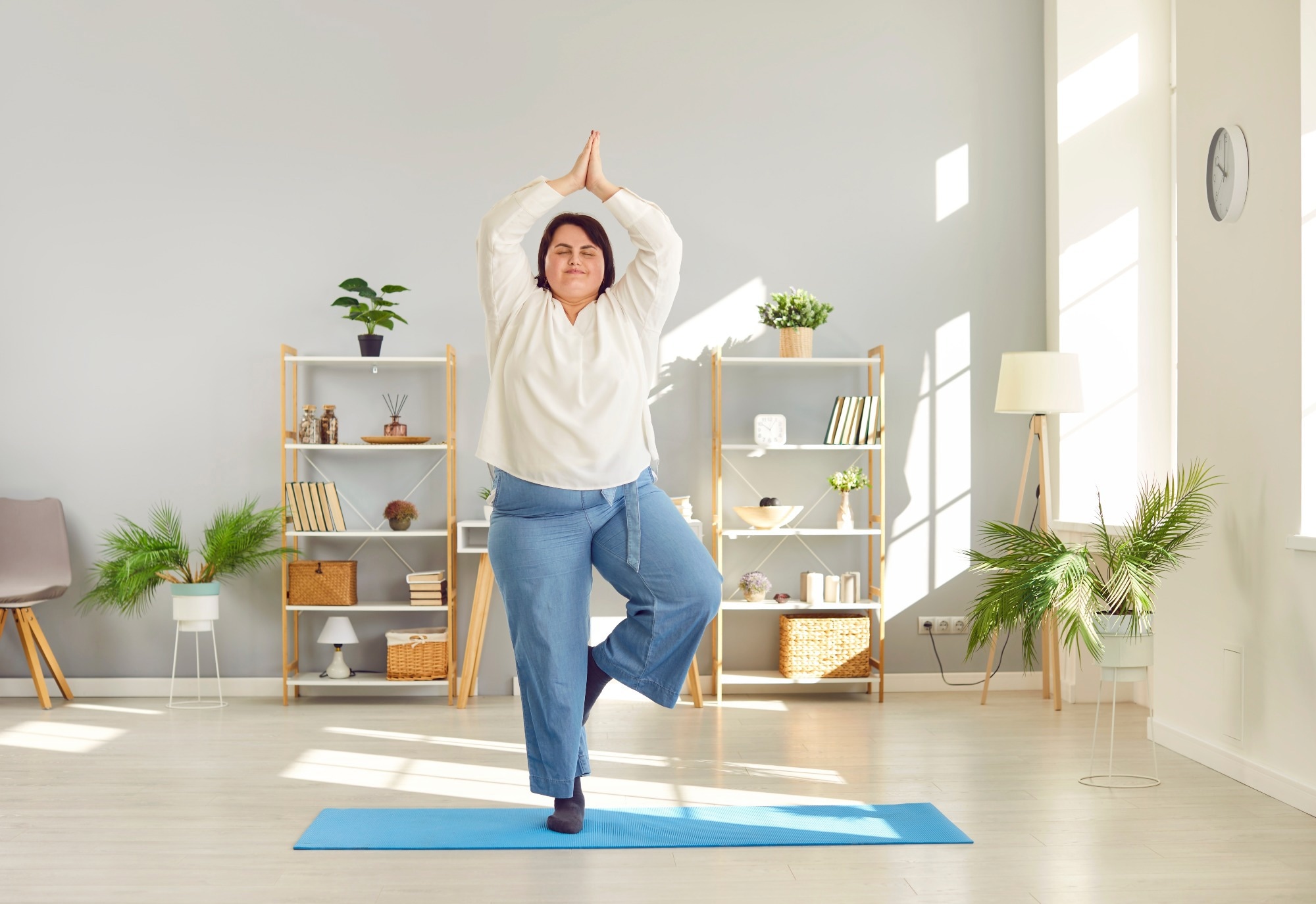 Study: Influence of yoga on the epigenetics of obesity: a study on its short- and medium-term benefits in the treatment of patients with severe/morbid obesity eligible for bariatric surgery. Image Credit: Studio Romantic / Shutterstock