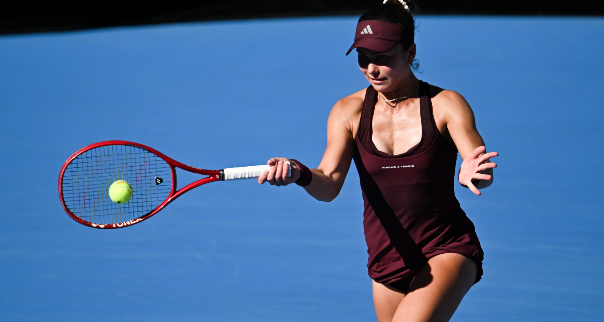 Jovic saves two set points, denies Rakhimova to make Beijing fourth round