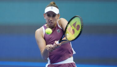 Mertens beats Gauff for first time in six meetings to make Beijing quarters