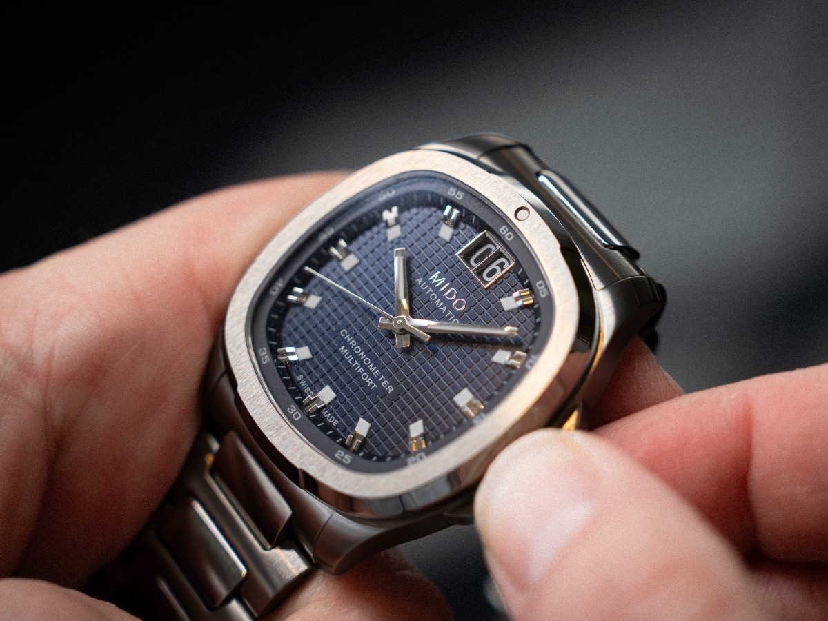 Mido multifort tv big date chronometer