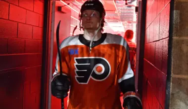 Who’s out there if Flyers hunt for a center – and what will it cost them?