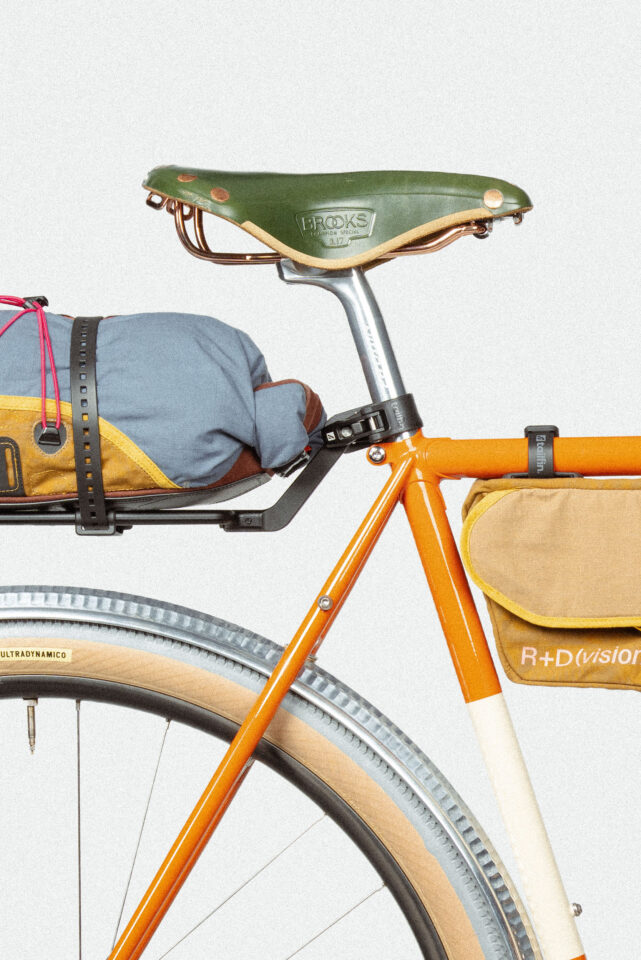 Tailfin Singular Peregrine Slow Bikepacking Kit
