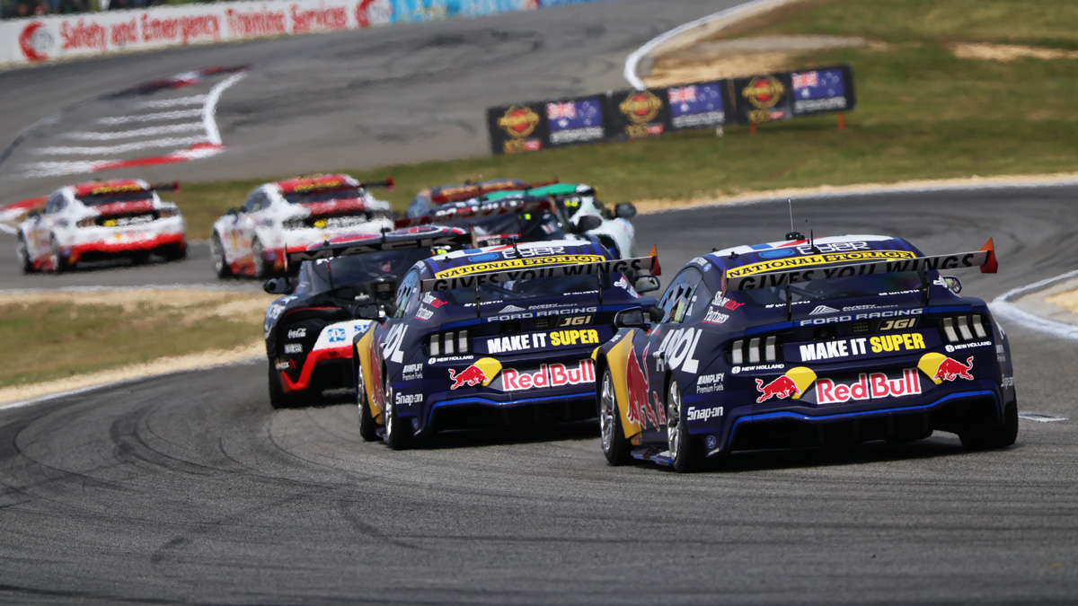 Triple Eight advertising for Supercars full-time race engineer