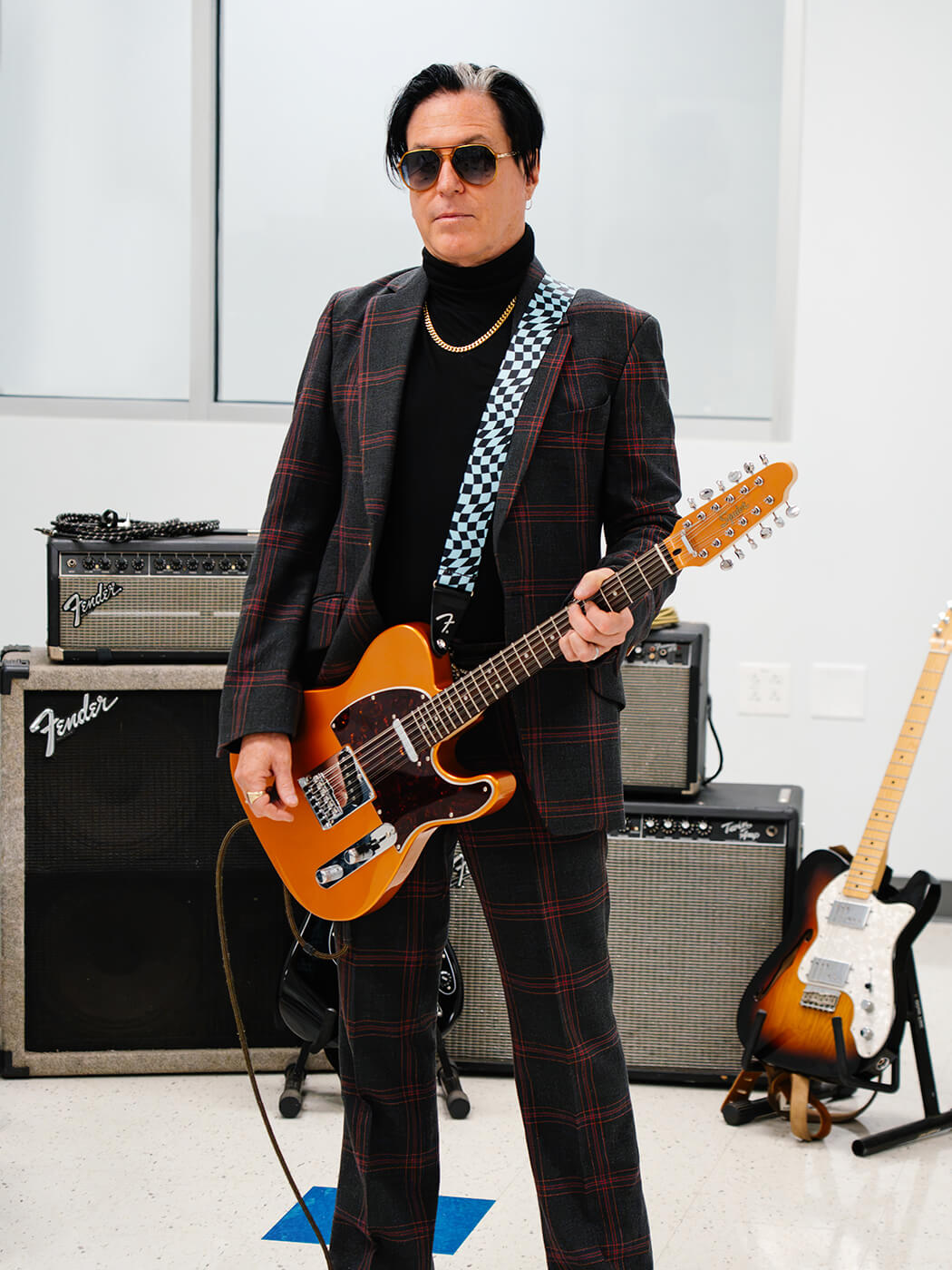 Troy van Leeuwen press image