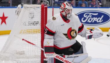 Senators goalie Linus Ullmark exits vs. Bruins