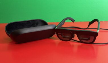 Xreal’s New High-End Display Glasses Get a Brightness Boost