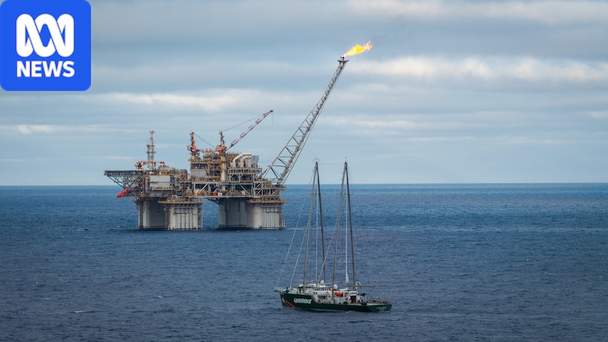 Australian Border Force responds to Greenpeace protest at Woodside's Scarborough gas platform