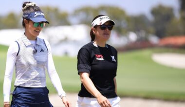 (L-R) Grace Kim and Hannah Green.