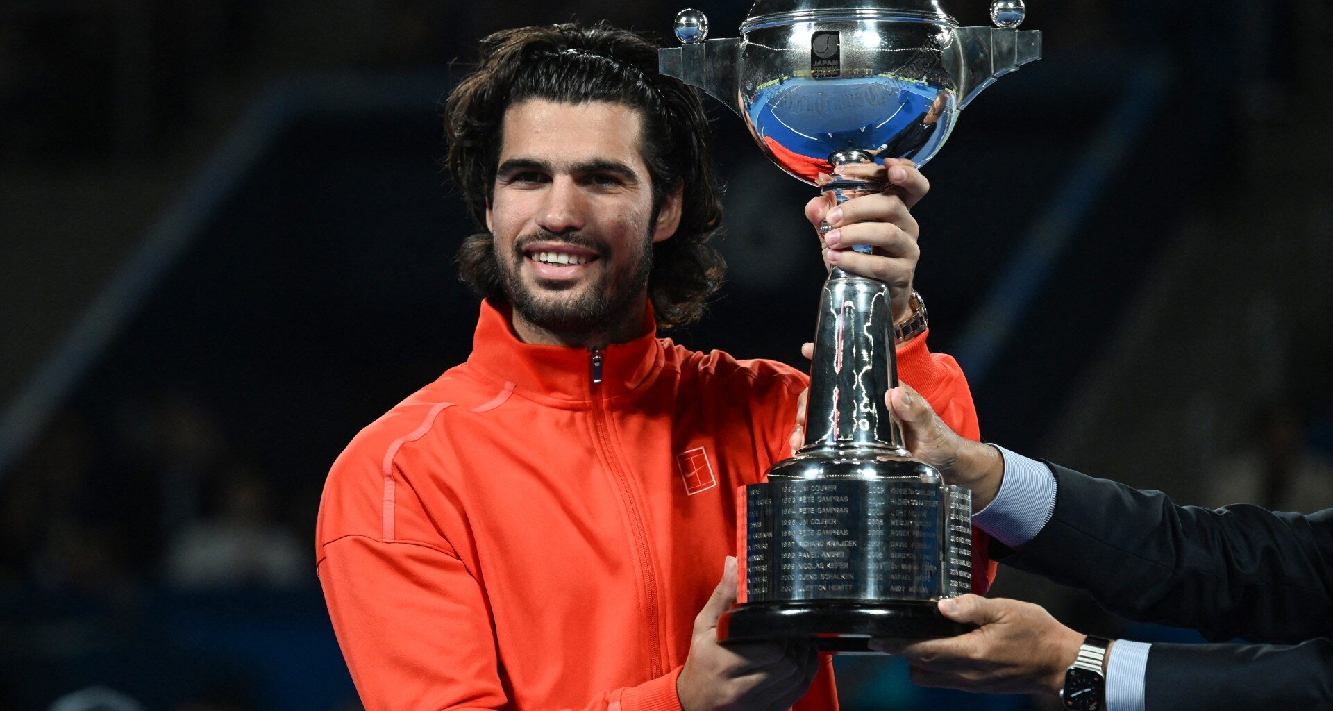 Djokovic wins China Open after de Minaur retires, Alcaraz wins Japan Open | Tennis