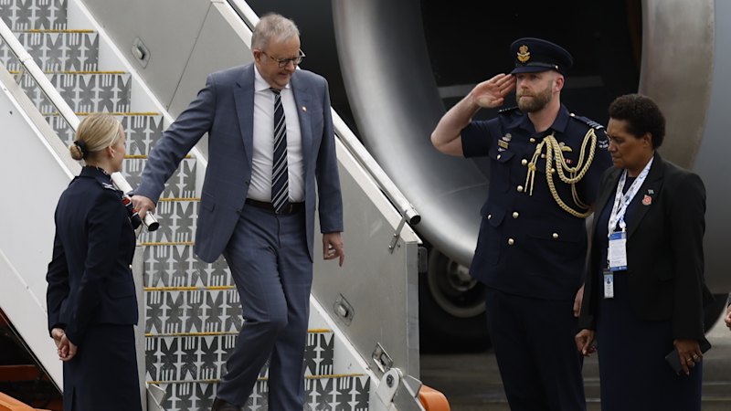 Australia news as it happened: Australia to fund Pacific renewables projects ahead of COP31; Trump applauds India for election that never happened