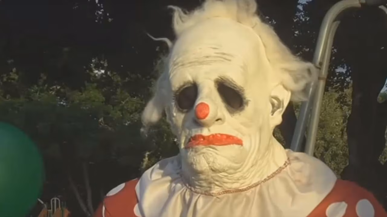 Wrinkles the clown: Parents hire nightmare figure to scare kids