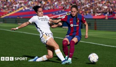 Oihane Hernandez of Real Madrid competes for the ball with Ona Batlle of FC Barcelona during a November 2023 Liga F match