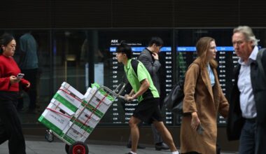 New data from Xero has revealed how far wages growth is falling behind inflation. Picture: Lisa Maree Williams/Getty Images