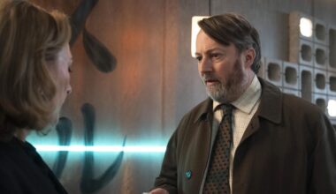 Ludwig drops first-look pics of David Mitchell filming series 3 of “captivating” BBC detective series