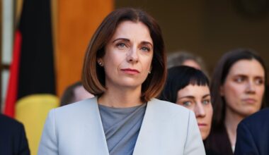 Australia news LIVE: Digital Duty of Care bill to be introduced this week; Pope Leo to undergo surgery; Josh Frydenberg hints at return to politics