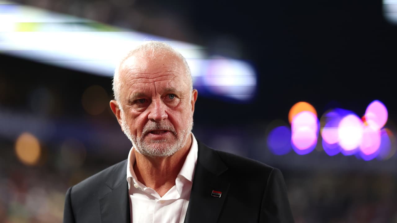 Ex-Aussie boss’ future in doubt as ‘unfair’ rule triggers crisis meeting despite hero status