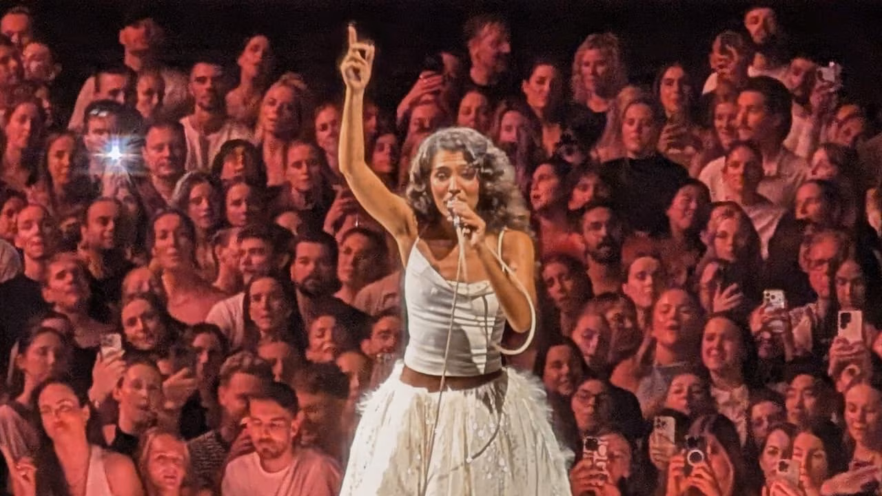 Olivia Dean: Melbourne show a full circle moment for pop star