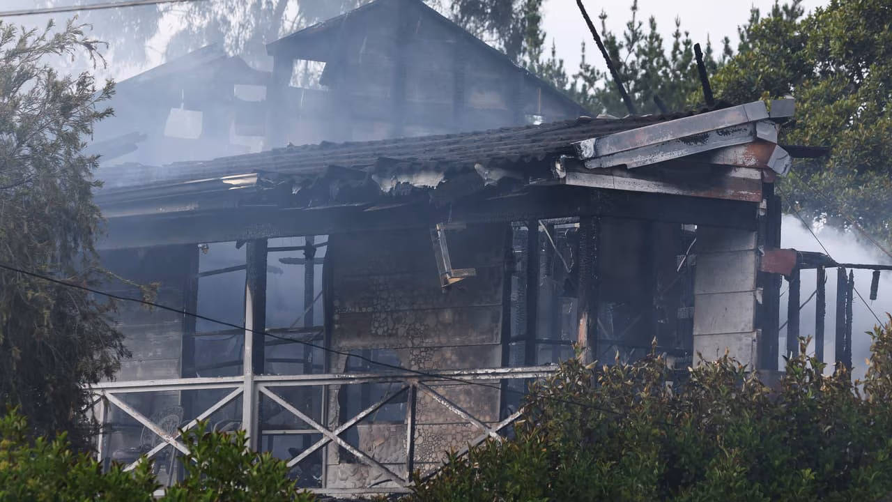 Boy charged after alleged arson destroys Abbotsford home, traps elderly woman