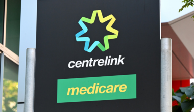 Centrelink issues Jobseeker cut-off warning as mutual obligation rules change