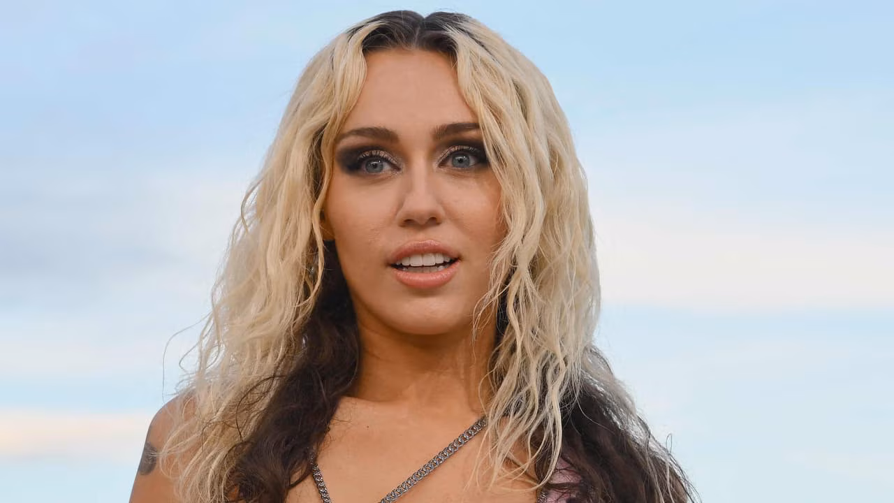 Miley Cyrus’ album suffers history-making flop on the Billboard charts