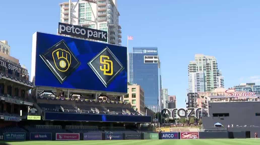 Brewers go for sweep of Padres in NLDS Game 3 on Tuesday night