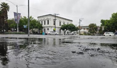 Melbourne storms: Flash flooding, 125km/h winds forecast Sunday