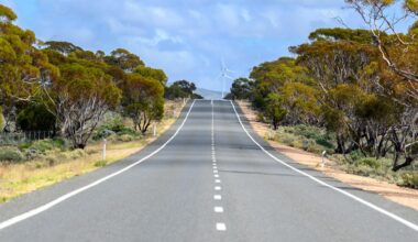 The migration debate has a big blind spot: much of regional Australia is shrinking