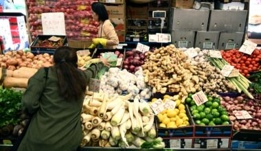 Replacing just 10% of ultra-processed foods with whole foods linked to drop in bowel cancer rate