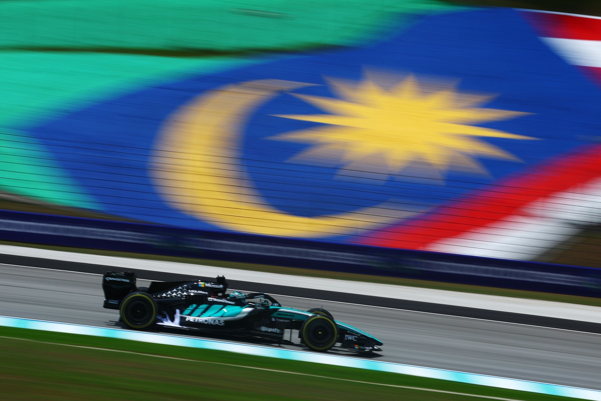 F1 Bahrain GP in Malaysia: Follow FP1 at Sepang with live timing | Live text