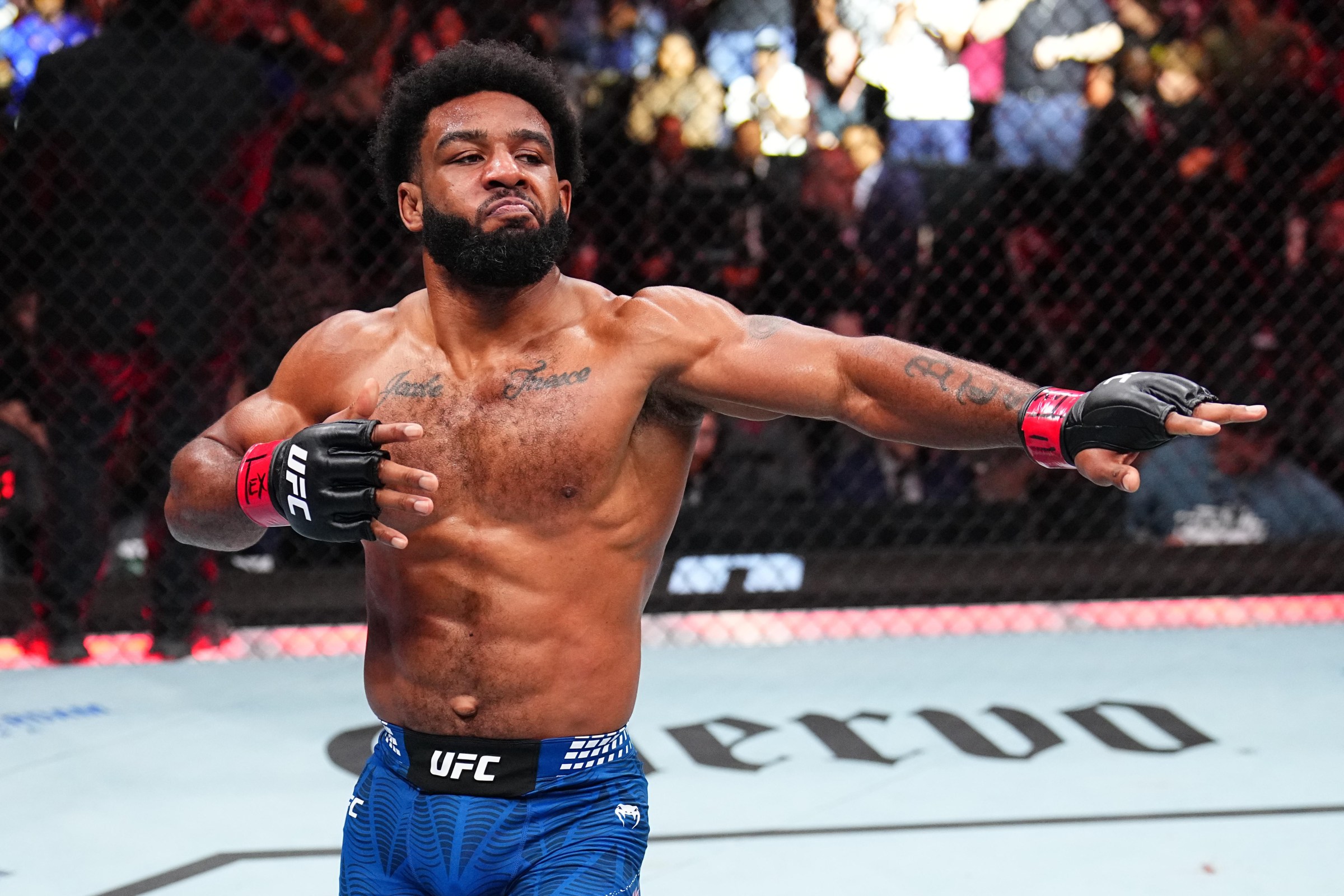 Jacobe Smith is a late addition to UFC 322.