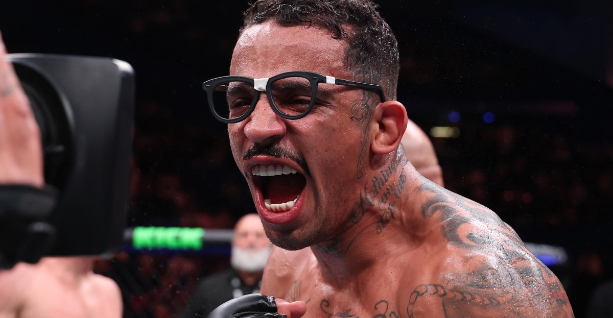 Carlos Prates threatens to retire Islam Makhachev