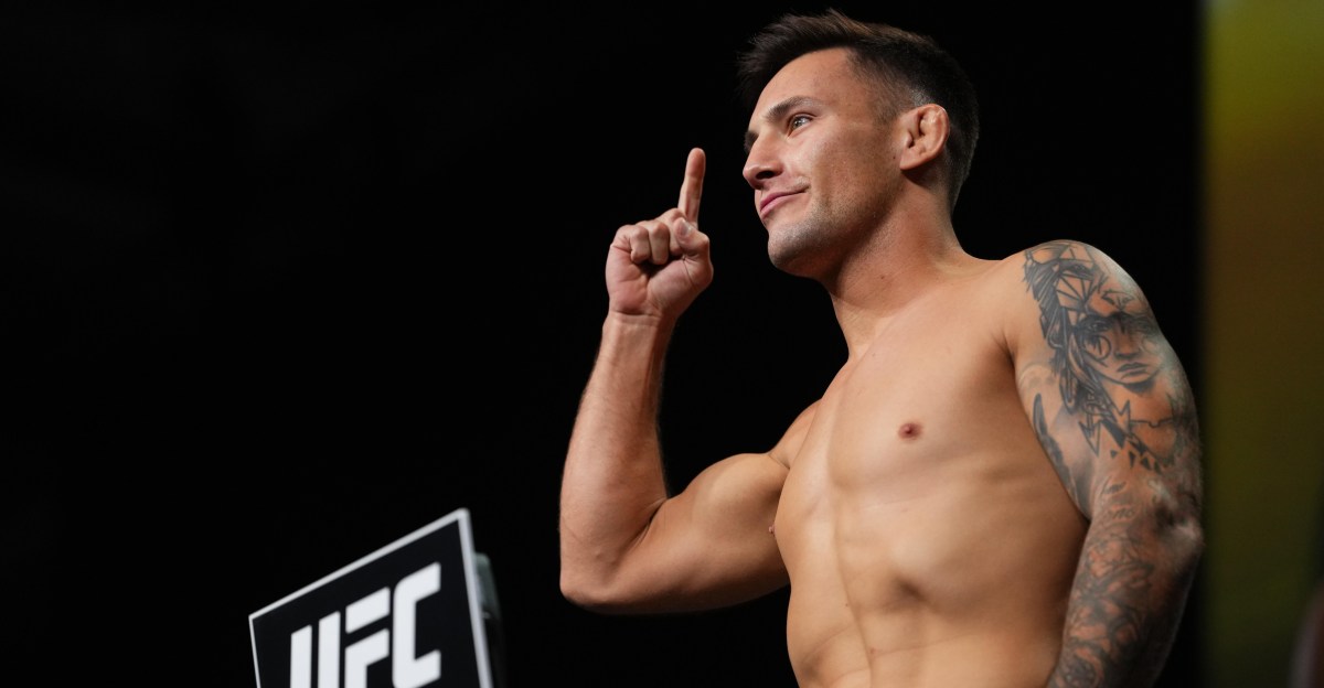 Esteban Ribovics blames UFC 332 weight miss on hotel issue