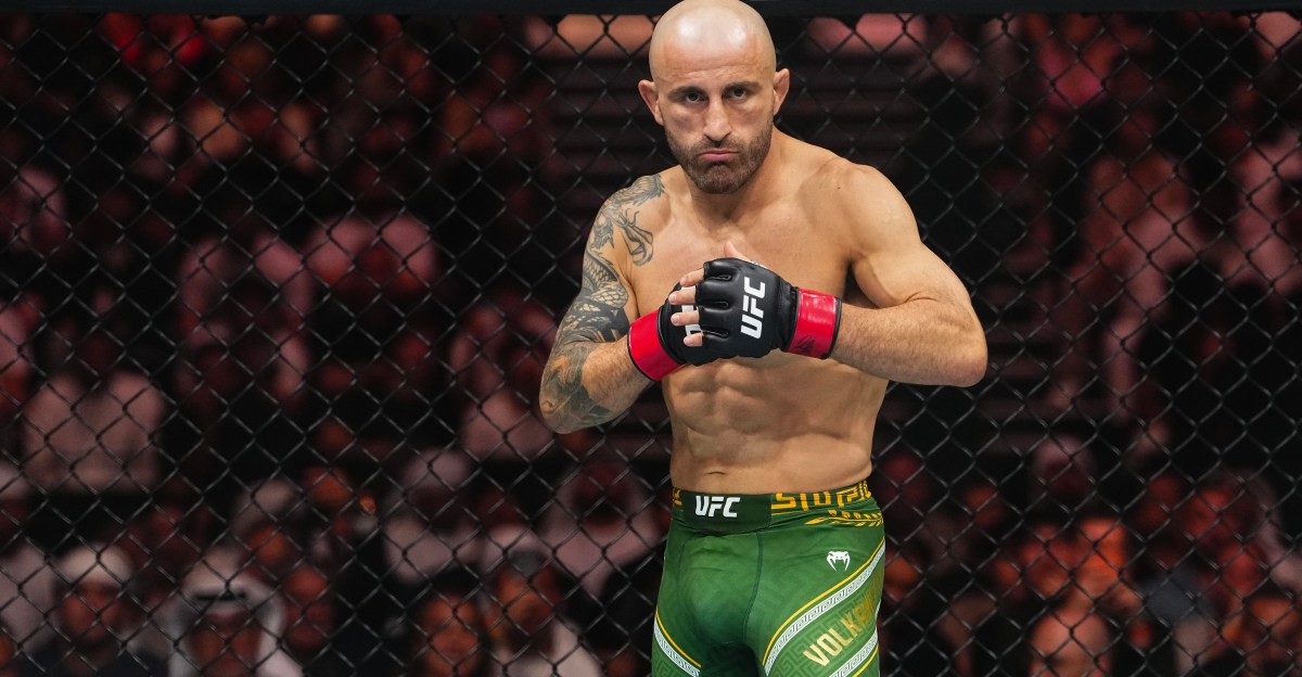 Morning Report | Chael Sonnen: Alexander Volkanovski double retirement fight pitch is ‘one of the dumbest ideas I’ve ever heard’