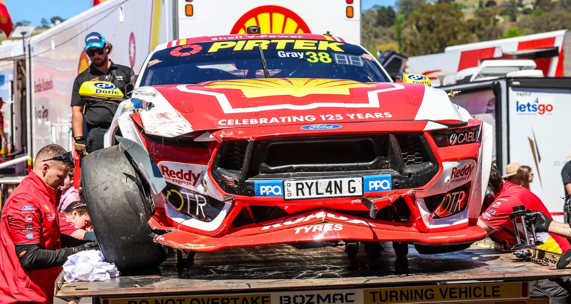 Walkinshaw, DJR crews pull off overnight miracles - Supercars