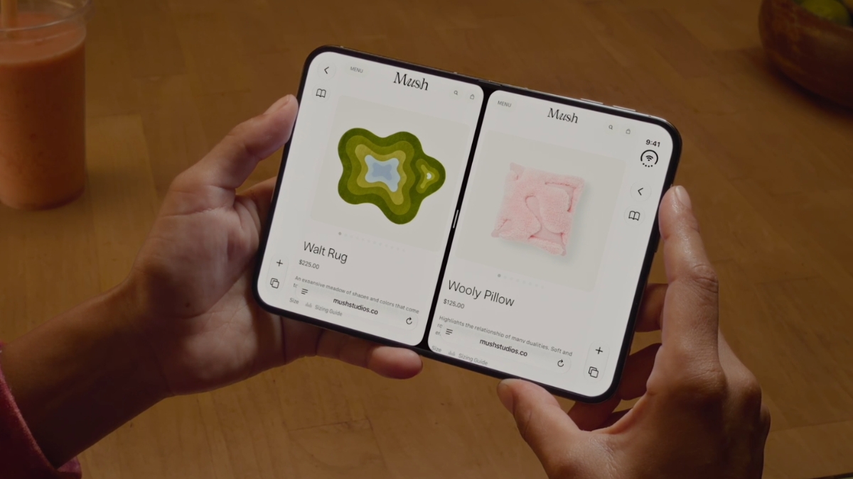 iPhone Duo unfolded