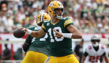 Where to watch Cowboys vs. Packers: TV, live streaming, odds, prediction for 'SNF'