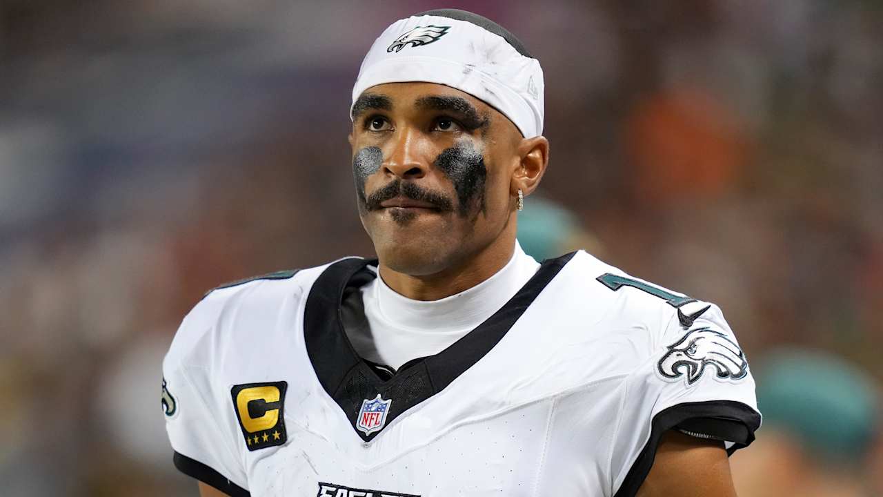 NFL, players' union working together to review handling of Jalen Hurts' blood clot diagnosis | Latest NFL News, Analysis & Updates