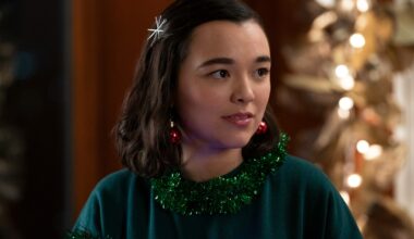5 Christmas-Themed TV Shows Worth Watching All Year Round