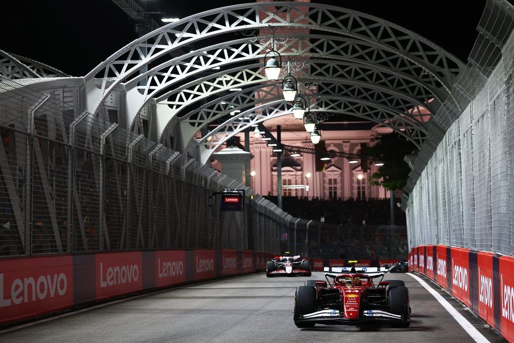 Lewis Hamilton, Ferrari, Oliver Bearman, Haas F1 Team