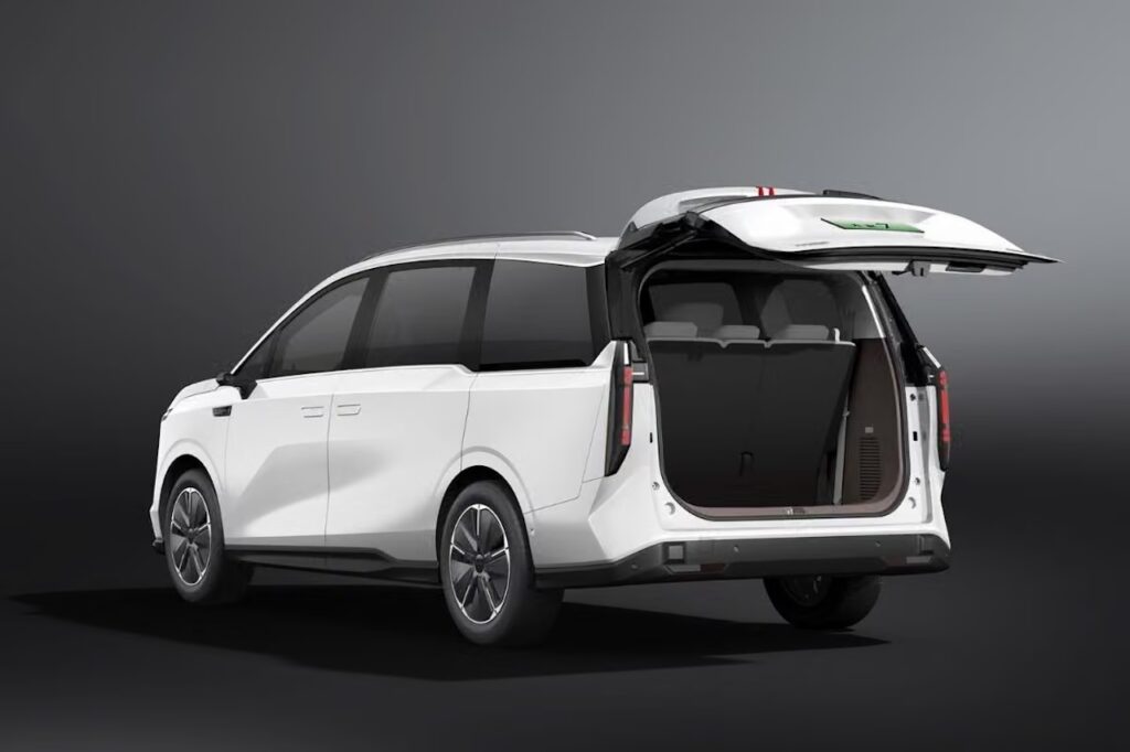 2026 LDV Mifa 7.