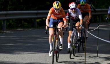 How do riders reach the Women's WorldTour?