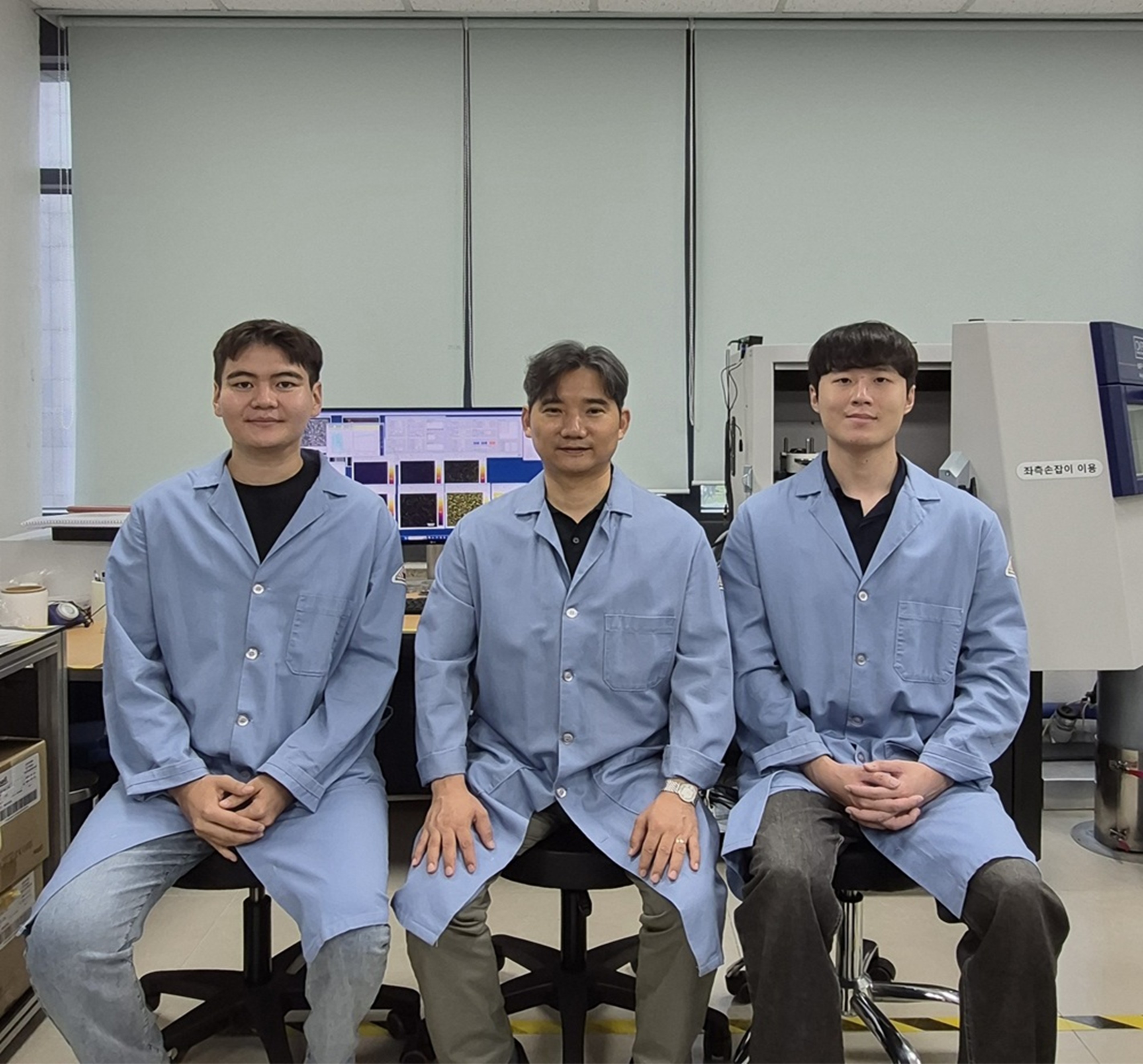 The research team. From left: Dr. Batzorig Buyantogtokh, Professor Seungbum Hong, and Ph.D. candidate Sheung Hun Kim (KAIST).
