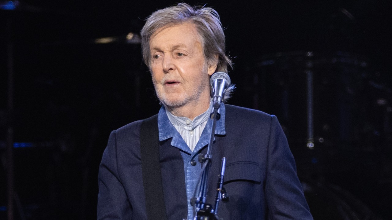 Paul McCartney hilariously points out what's wrong with modern music as he imitates 'banal' pop songs and TikTok dances