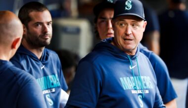 Next Mariners manager must be able to solve clubhouse leadership problem
