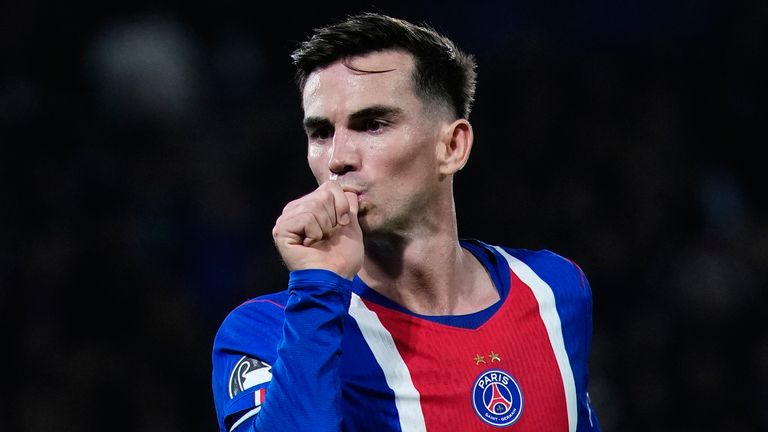 Fabian Ruiz celebrates scoring PSG's fourth goal