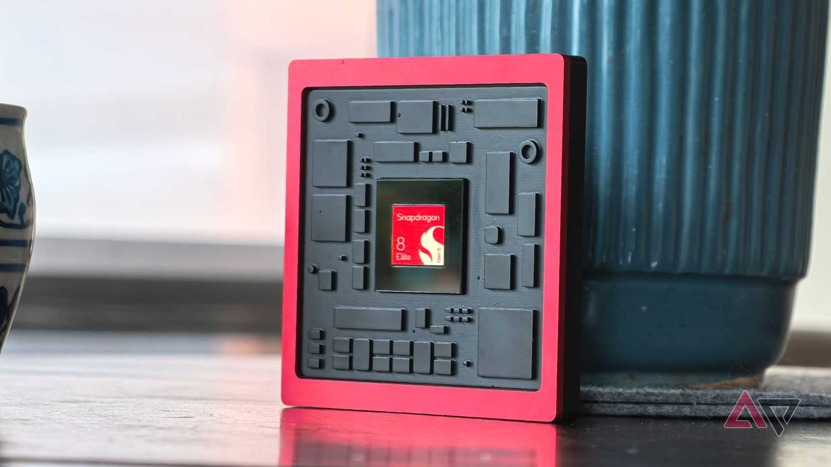 Qualcomm's Snapdragon 8 Elite Gen 5 chipset showpiece