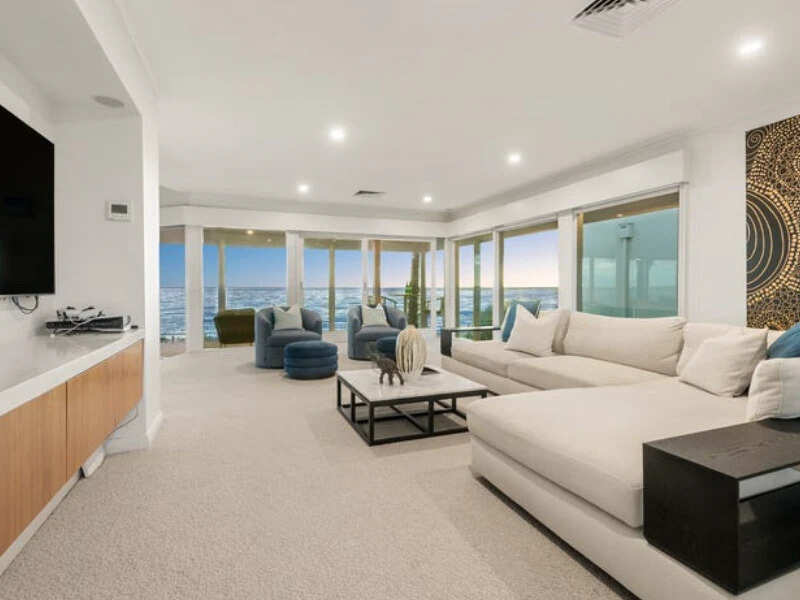 Pic credit: Realtor.com.au The living sapce