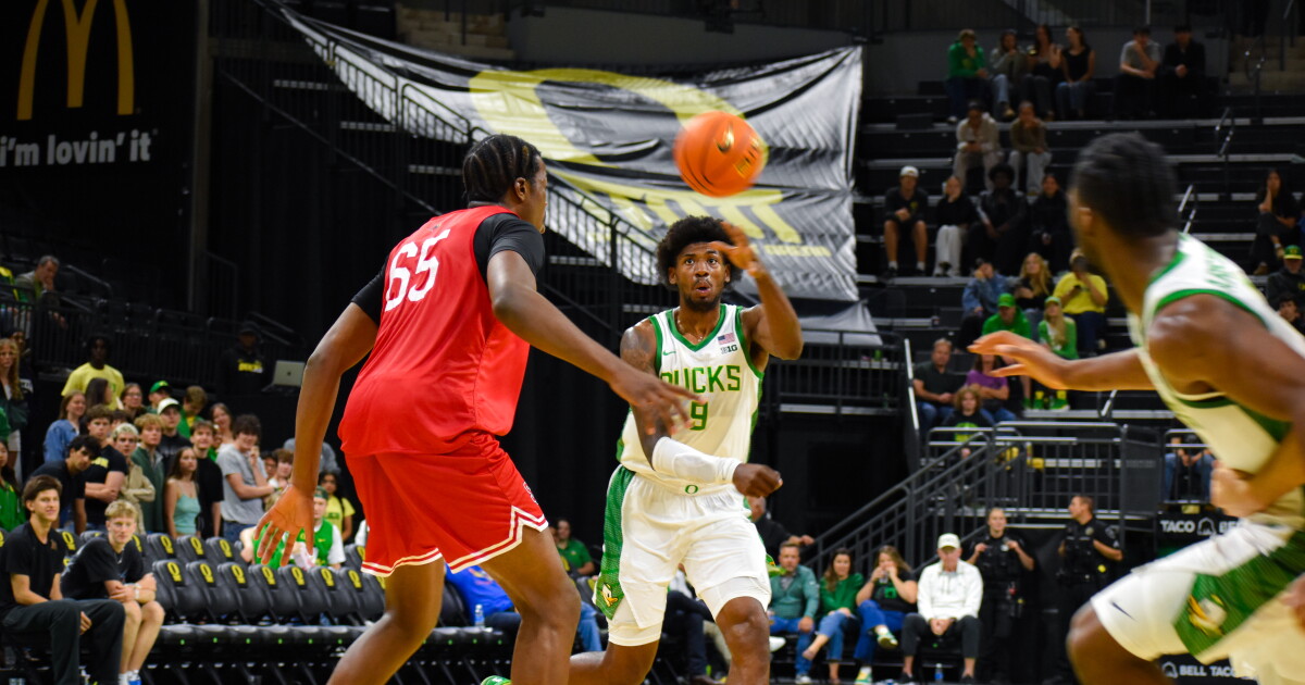 Beavers and Ducks men’s basketball will face off at Moda Center in November