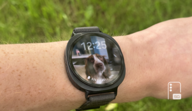 Galaxy Watch 9 on Josh’s wrist in sunlight