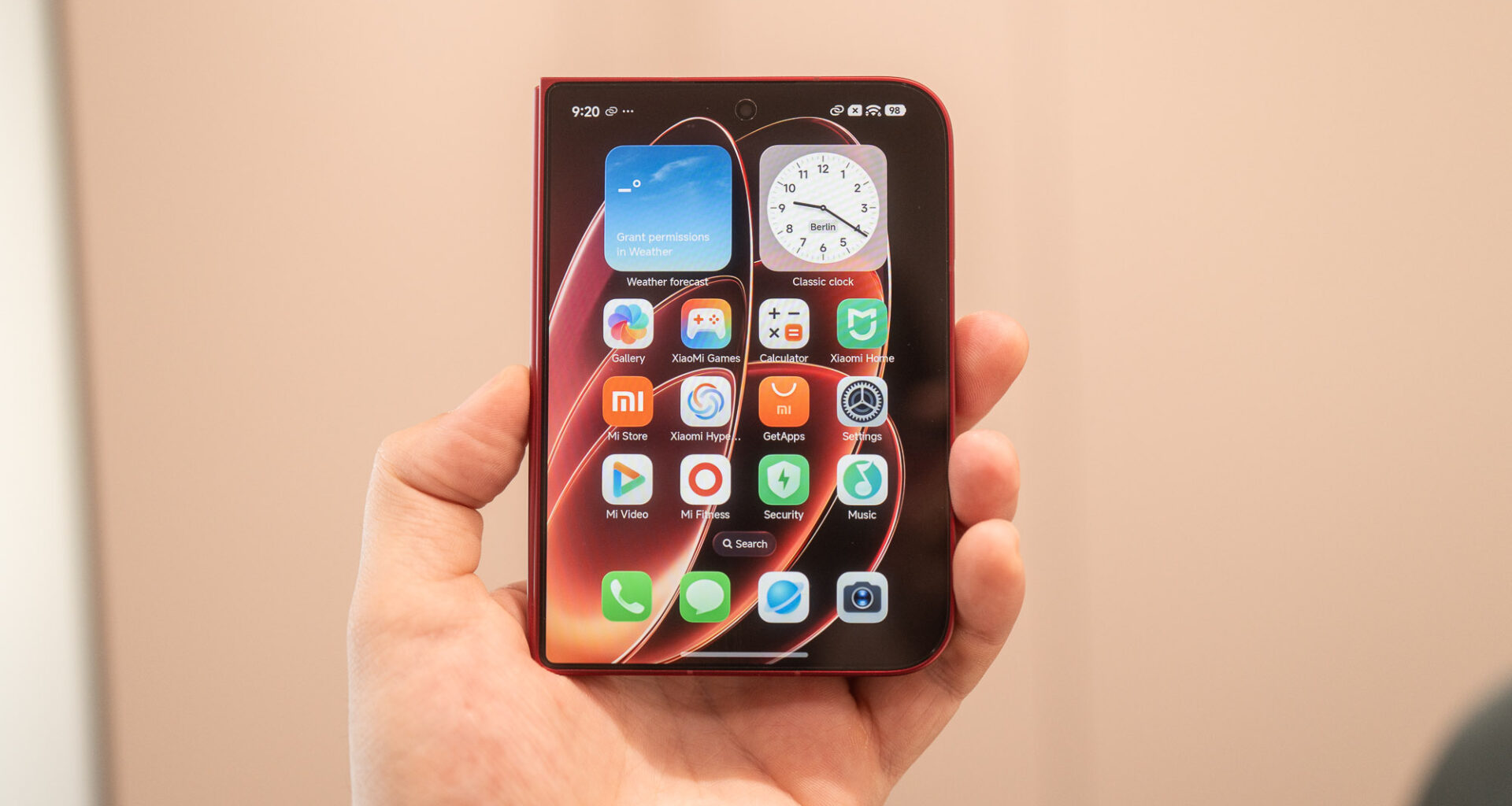 Image of a foldable phone's outer screen